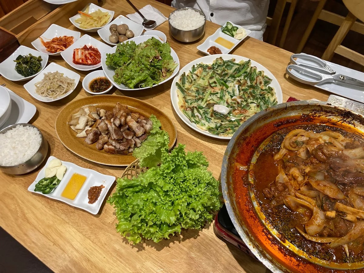 Nhà hàng Hàn Quốc Nha Trang Nhà hàng Hàn Quốc Nha Trang Donori