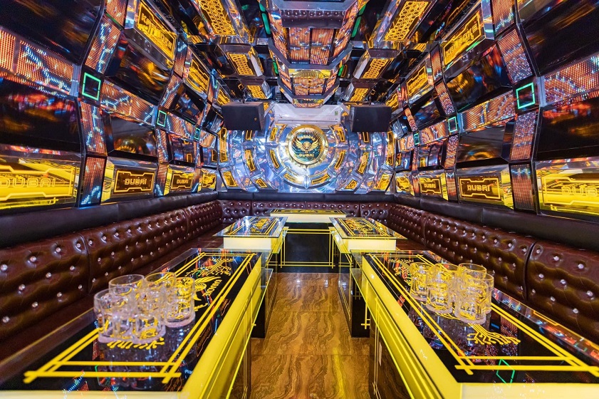 Phòng hát quán Karaoke Dubai Nha Trang