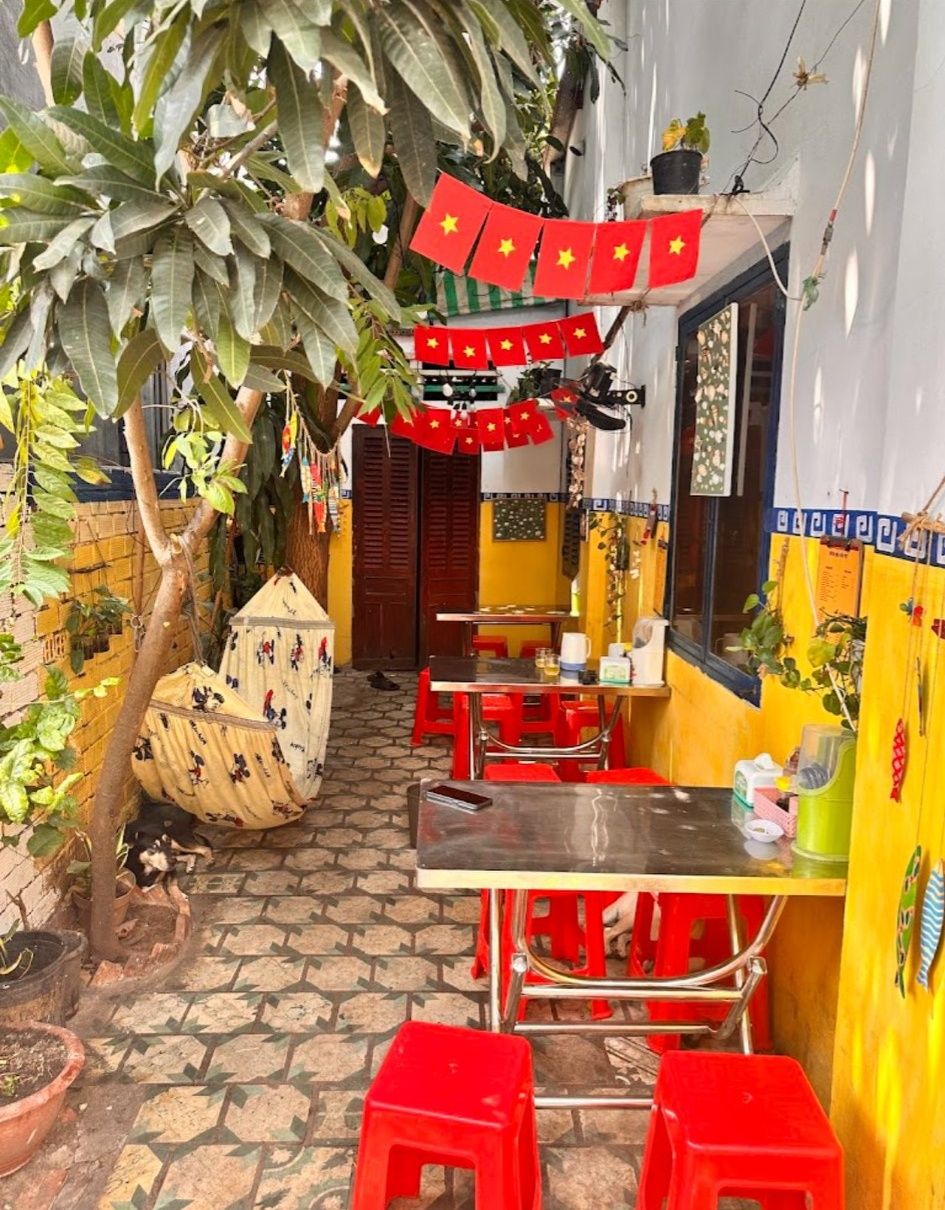 Quán ăn ngon Vũng Tàu bún bò Cô Tư