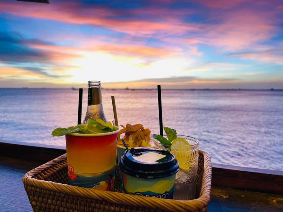 Quán cafe đẹp ở Vũng Tàu Beach Stop Lounge & Café
