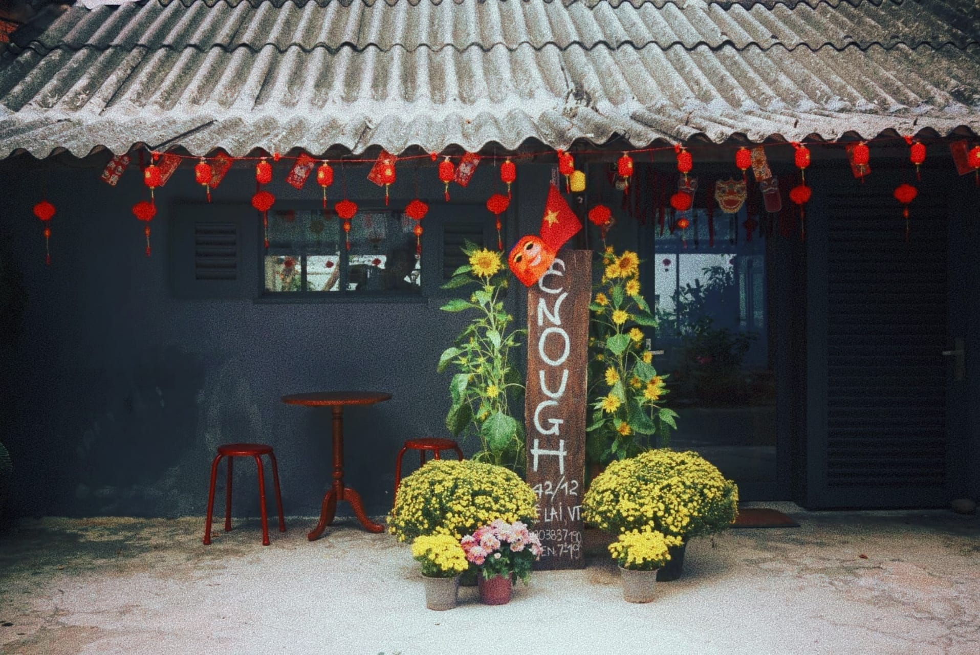 Quán cafe đẹp ở Vũng Tàu Enough Coffee 