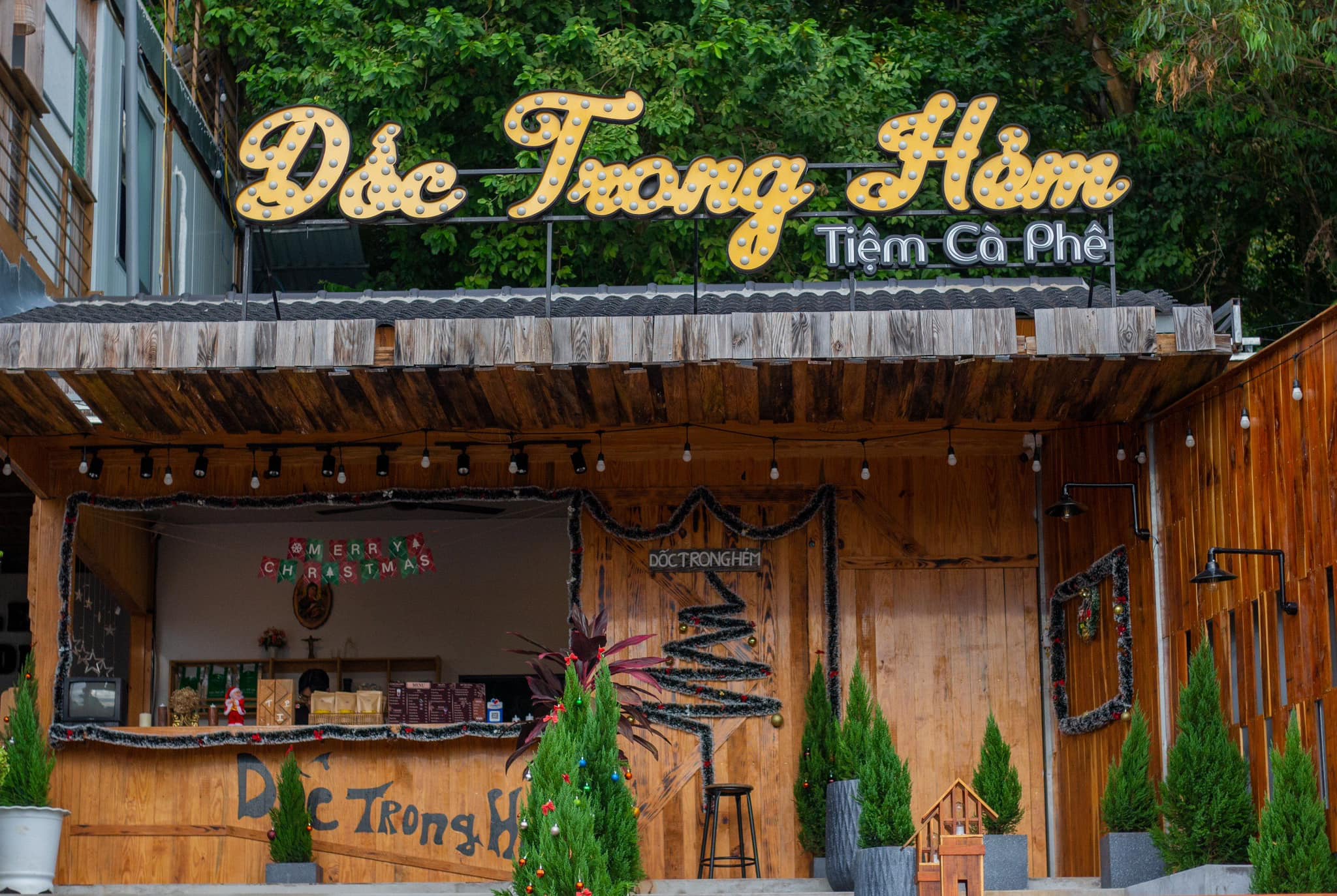 Quán cafe ở Vũng Tàu đẹp Dốc Trong Hẻm