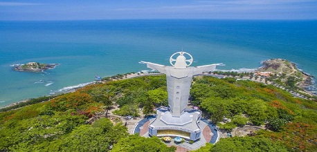 붕따우 예수상 – 붕따우에서 꼭 봐야 할 곳