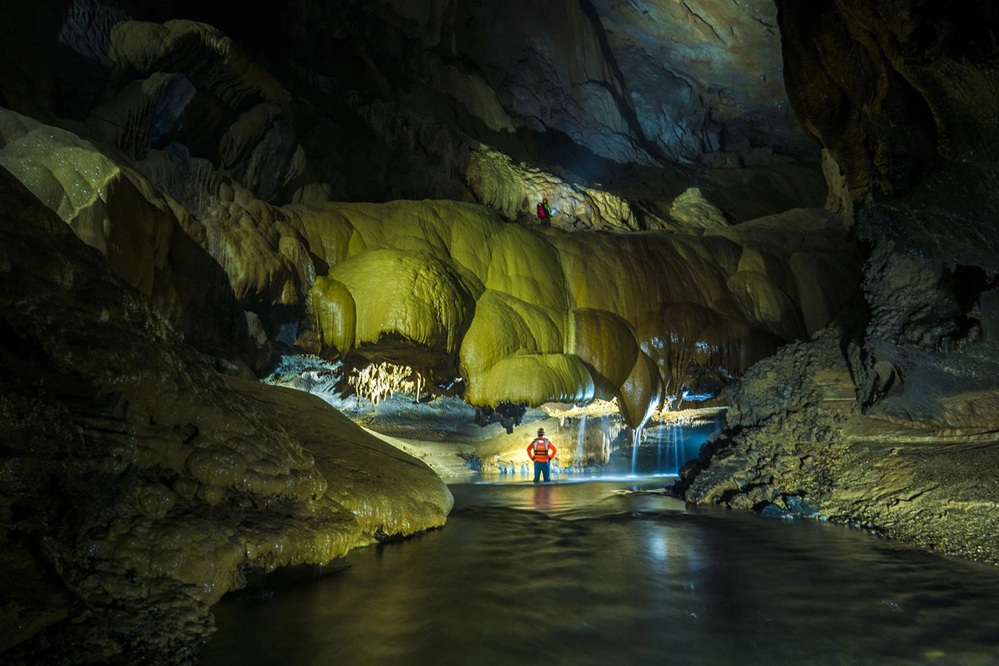 Hang Va Cave Hang Va Cave