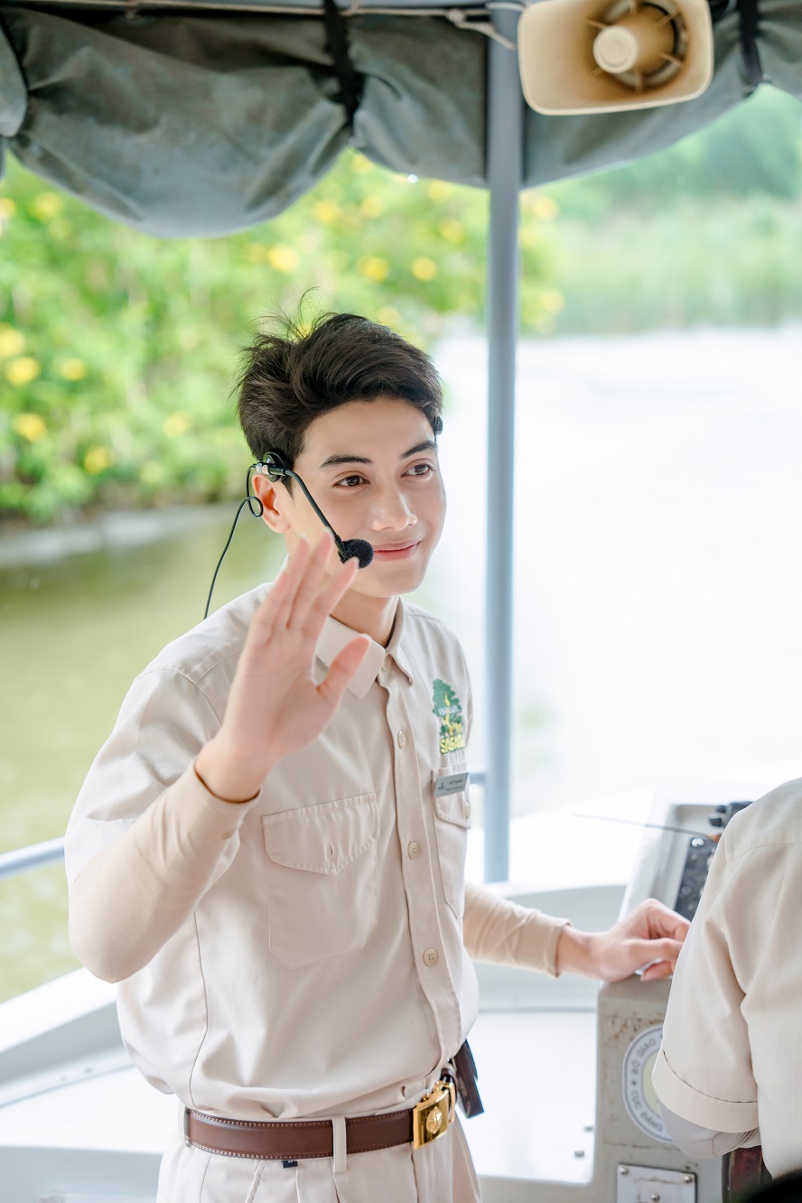 VIN2725 08237 VIN2725 08237