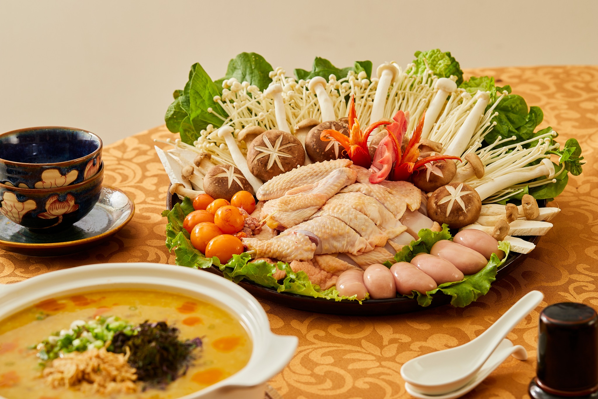 Visitors can buy Tien Yen chicken at local markets or eateries