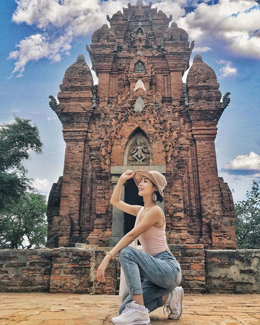 Check-in tháp cổ Bình Thạnh