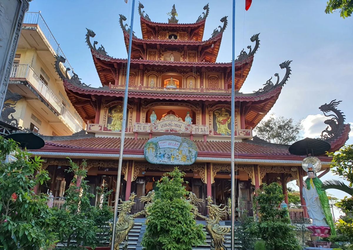 Chùa Tây Ninh Chùa Cẩm Phong Tây Ninh