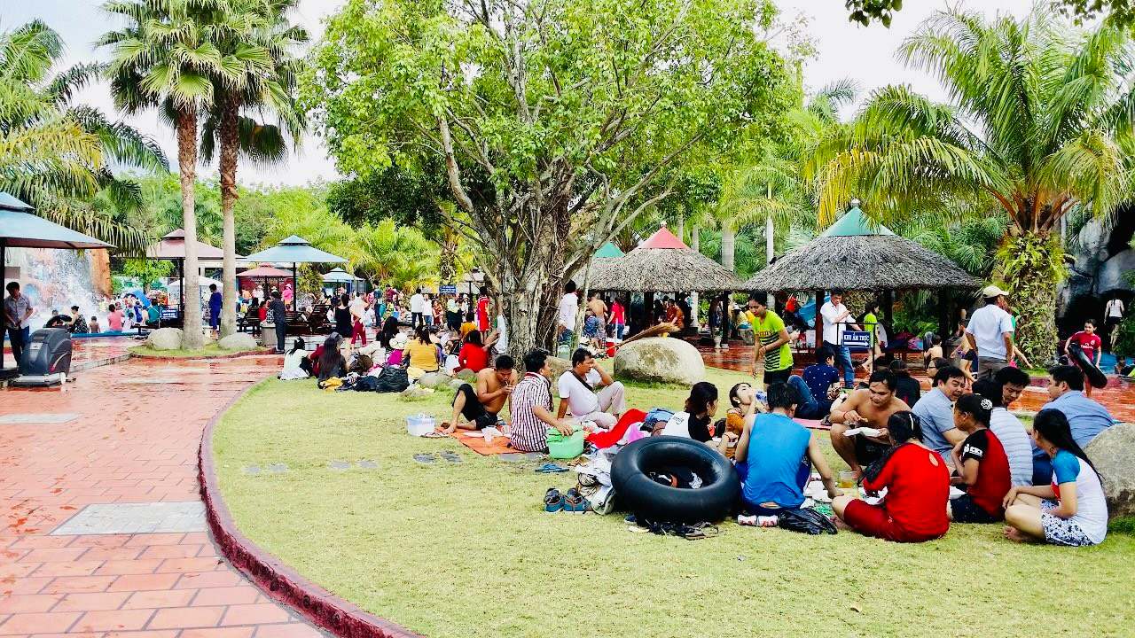 Khu dã ngoại Long Điền Sơn