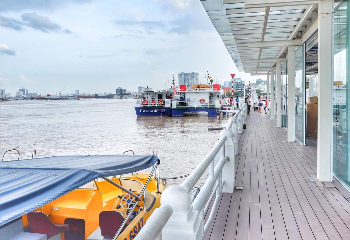 Đi Thiềng Liềng từ bến Bạch Đằng