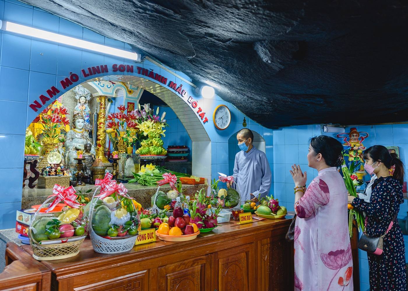 Đồ lễ viếng chùa Bà Đen Tây Ninh