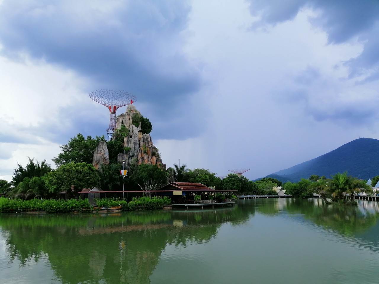 Giới thiệu khu du lịch Long Điền Sơn