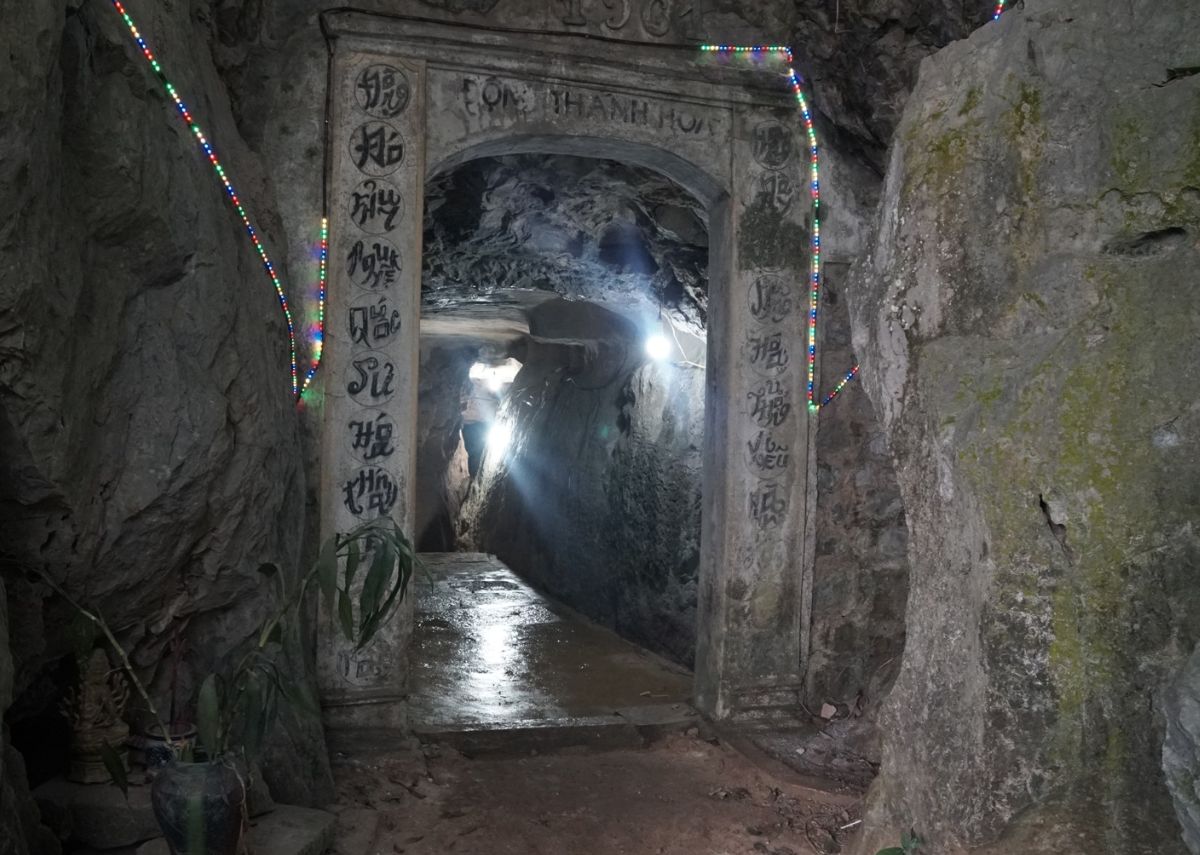 Chùa Nhẫm Dương Hang Thánh Hóa chùa Nhẫm Dương