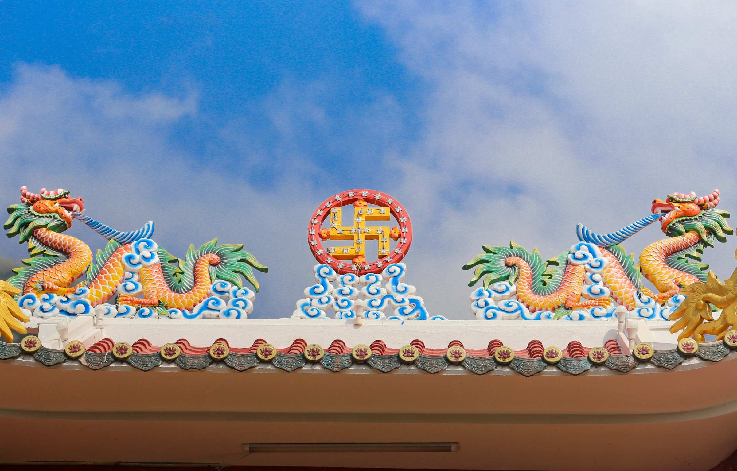 Kiến trúc mái chùa Bà Tây Ninh