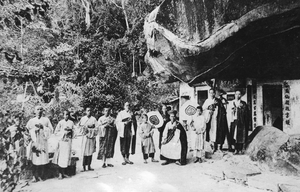 Núi Bà Đen Tây Ninh Trọn bộ cẩm nang du lịch mới nhất