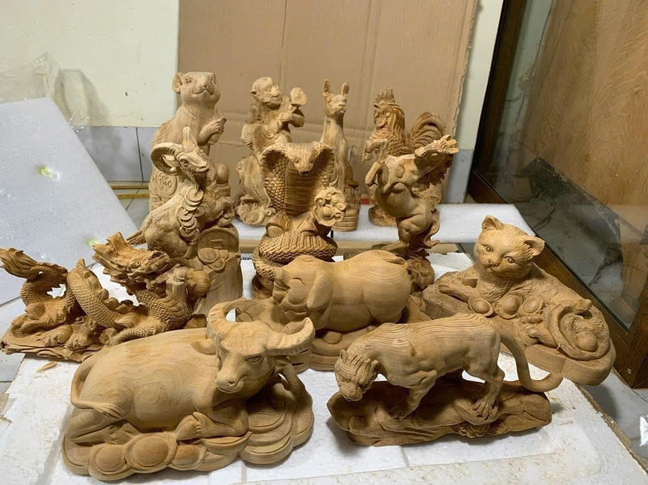 Mua sắm sản phẩm chạm khắc gỗ