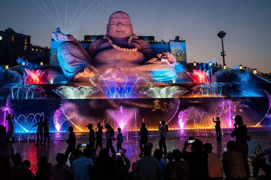 Nhạc nước khu du lịch núi Bà Đen