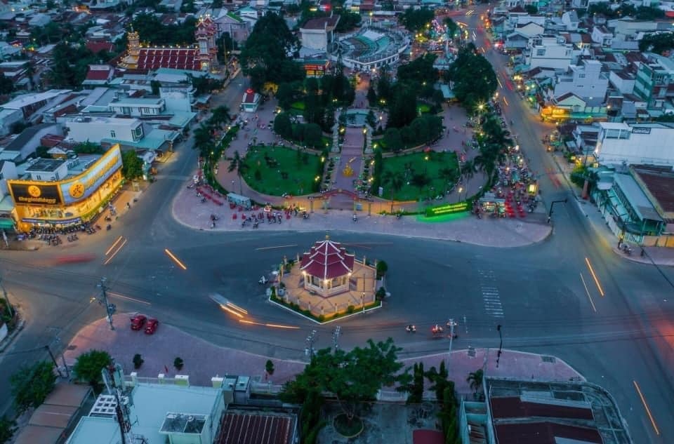 Du lịch Tây Ninh về đêm 