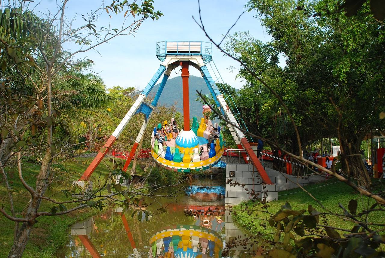 Trò chơi cảm giác mạnh khu du lịch Long Điền Sơn