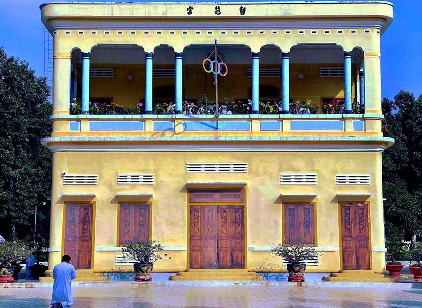 Tu tập tại Trí Huệ Cung Tây Ninh