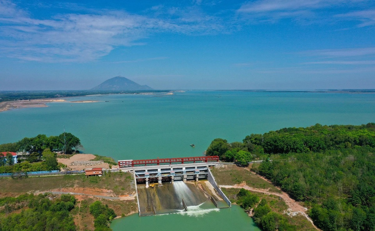 Vai trò hồ Dầu Tiếng