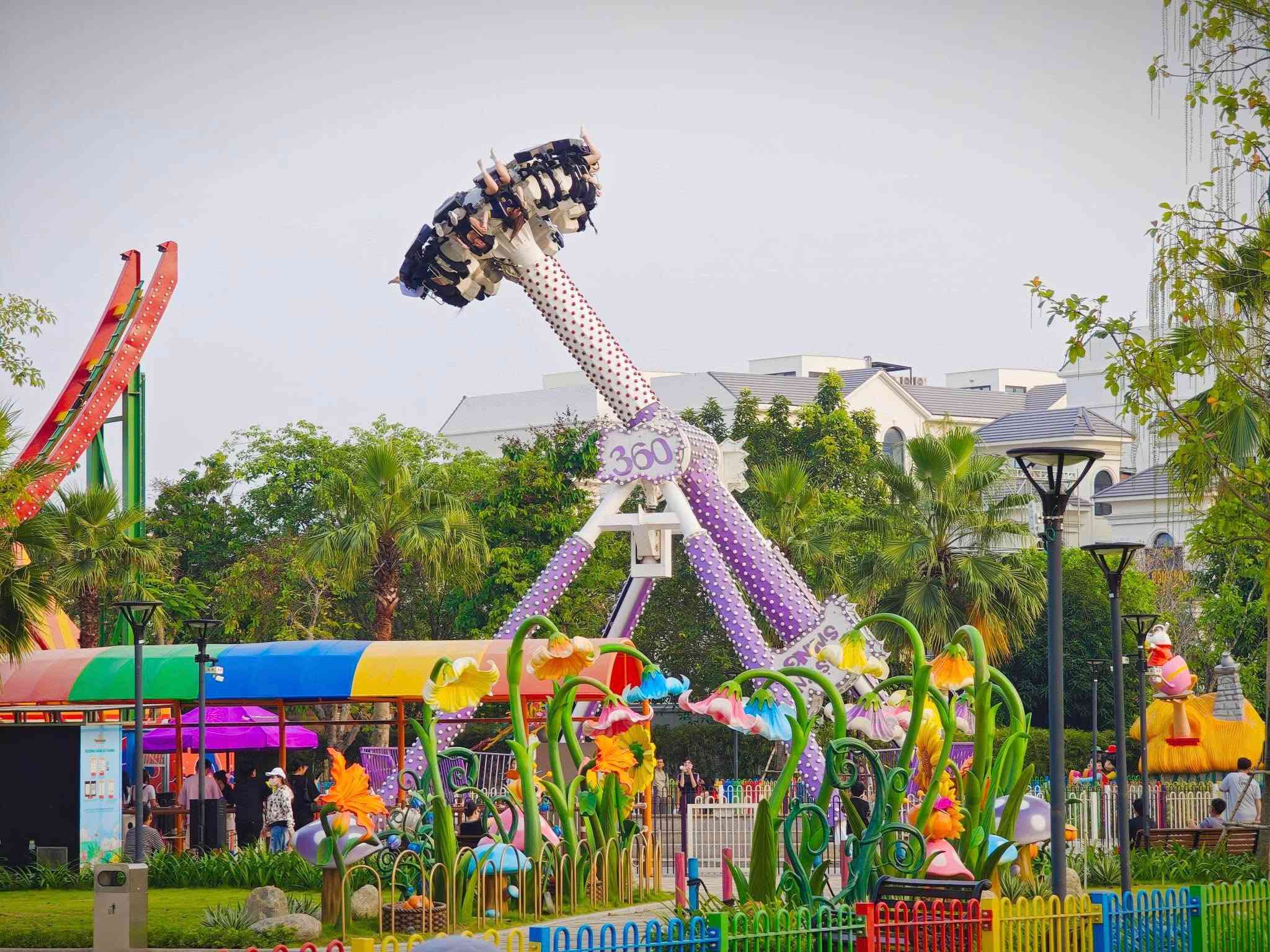 Vui chơi ở công viên Grand Park