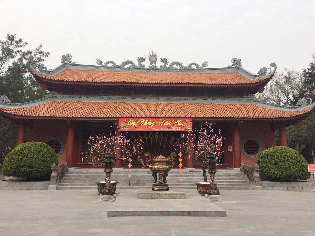 An Sinh Temple is a major attraction in Quang Ninh