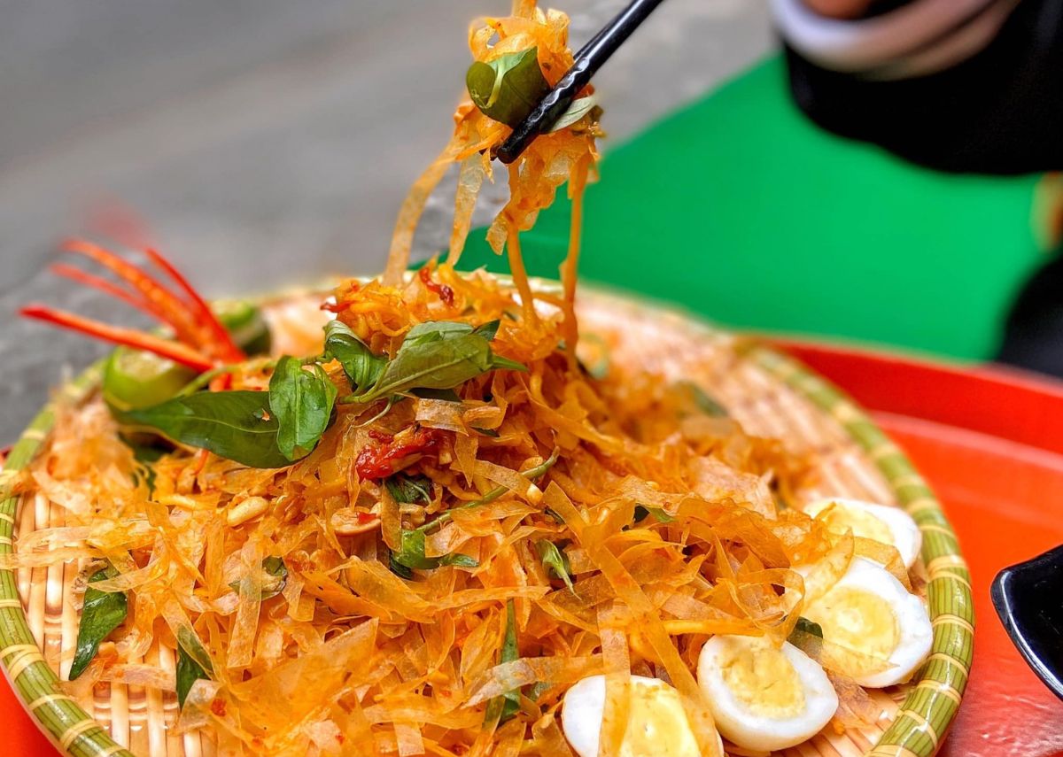 Ăn gì ở Tây Ninh Bánh tráng trộn Tây Ninh