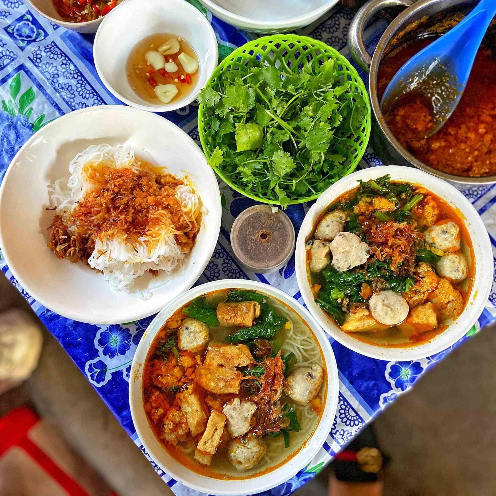 Bún màu chợ Nhớn Bắc Ninh