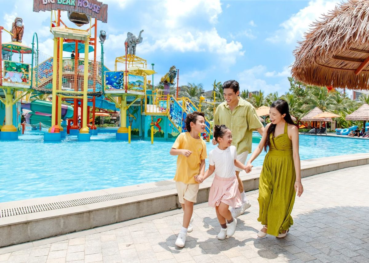 Check-in VinWonders Wave Park & Water Park