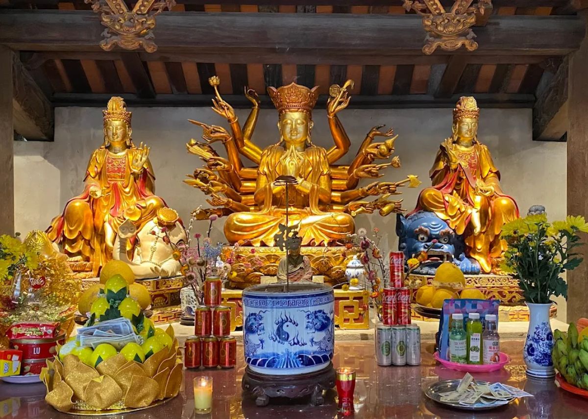 Chiêm bái chùa Phật Tích