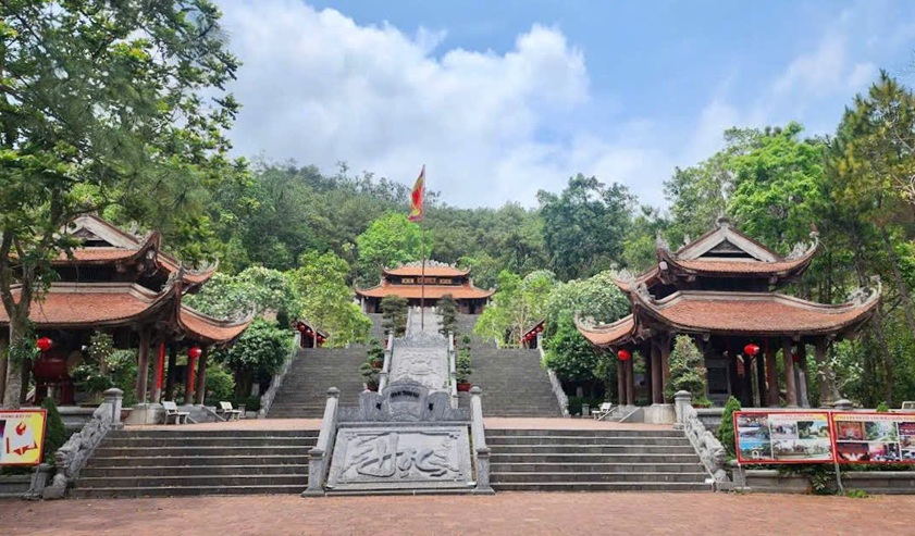 đền thờ Chu Văn An Chí Linh Hải Dương