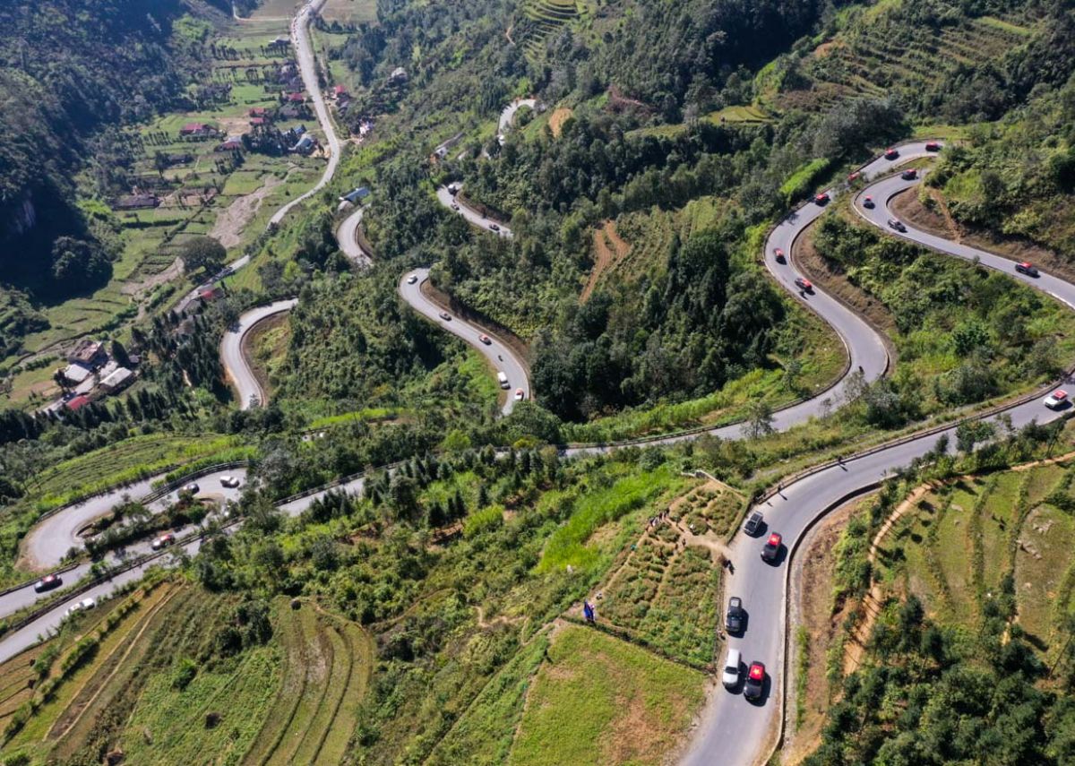 Đi phượt bằng ô tô qua cung đường Hà Giang