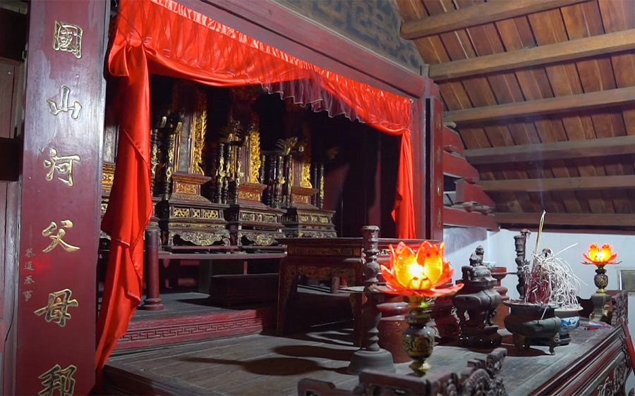 Đình Đẩu Hàn thờ Thánh Tam Giang