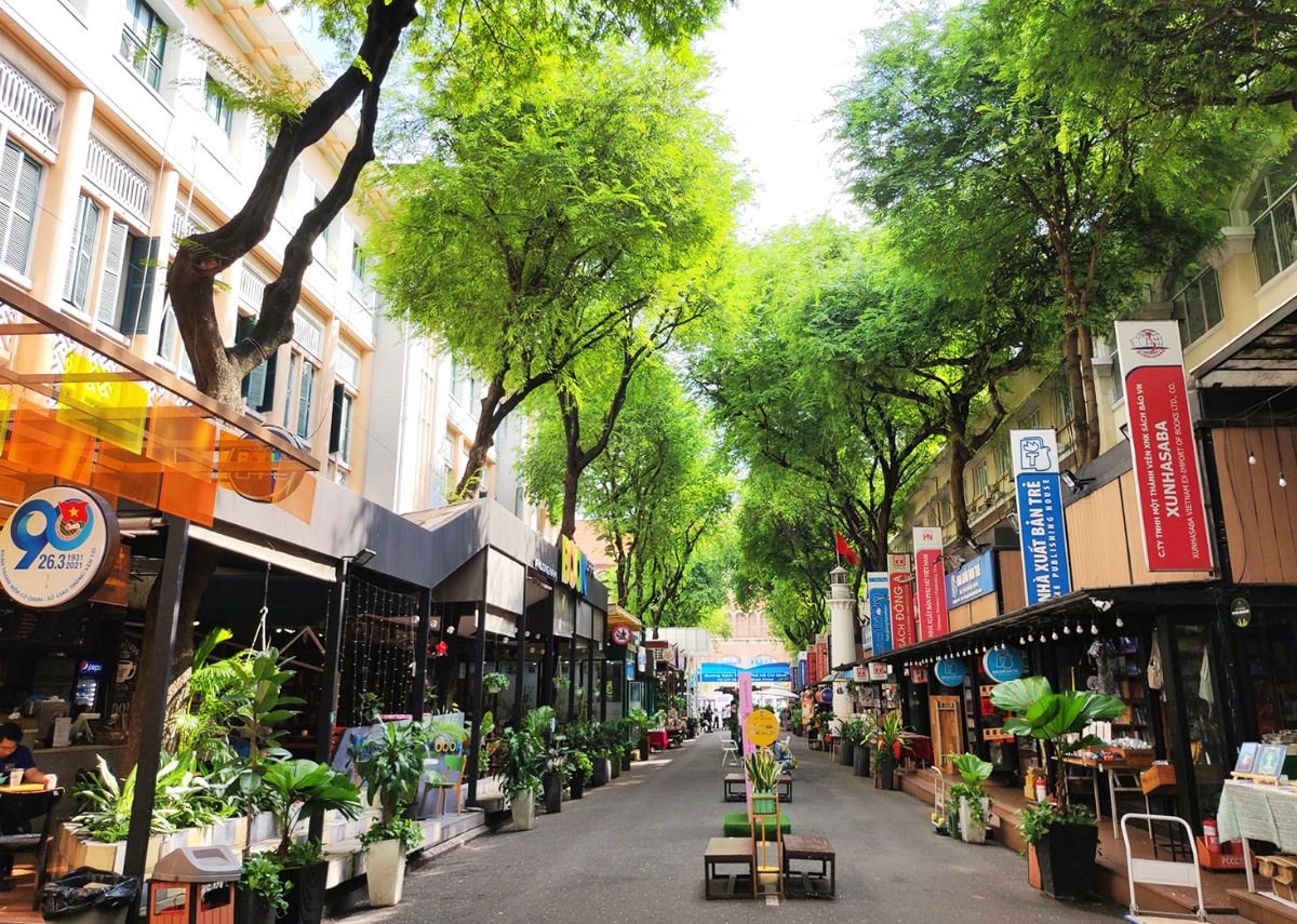 Đường sách Nguyễn Văn Bình Sài Gòn
