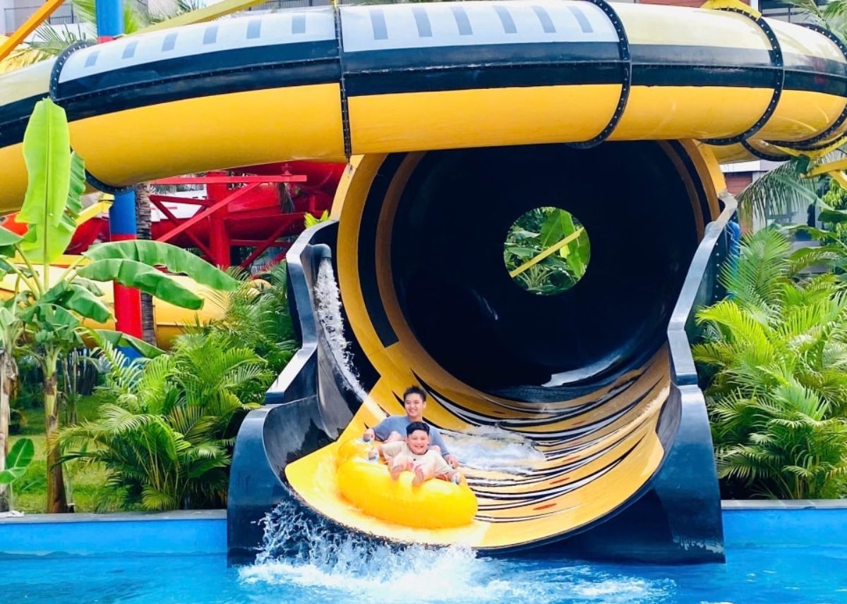 Đường trước nước ở VinWonders Wave Park & Water Park