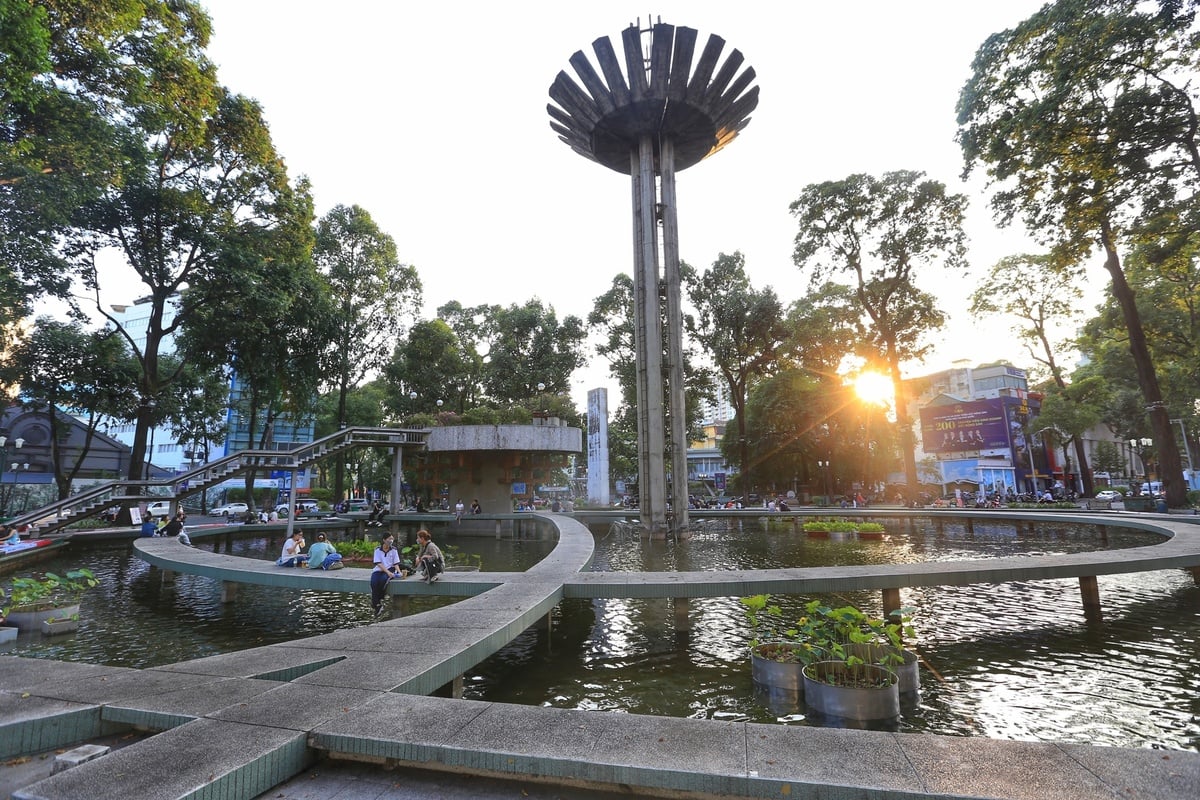 2/9 đi đâu chơi ở Sài Gòn hồ Con Rùa