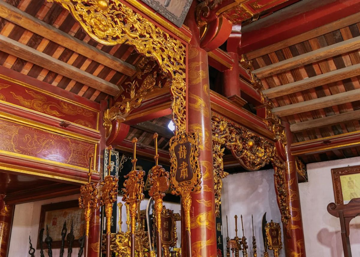 Kết cấu gỗ lim trong đền thờ