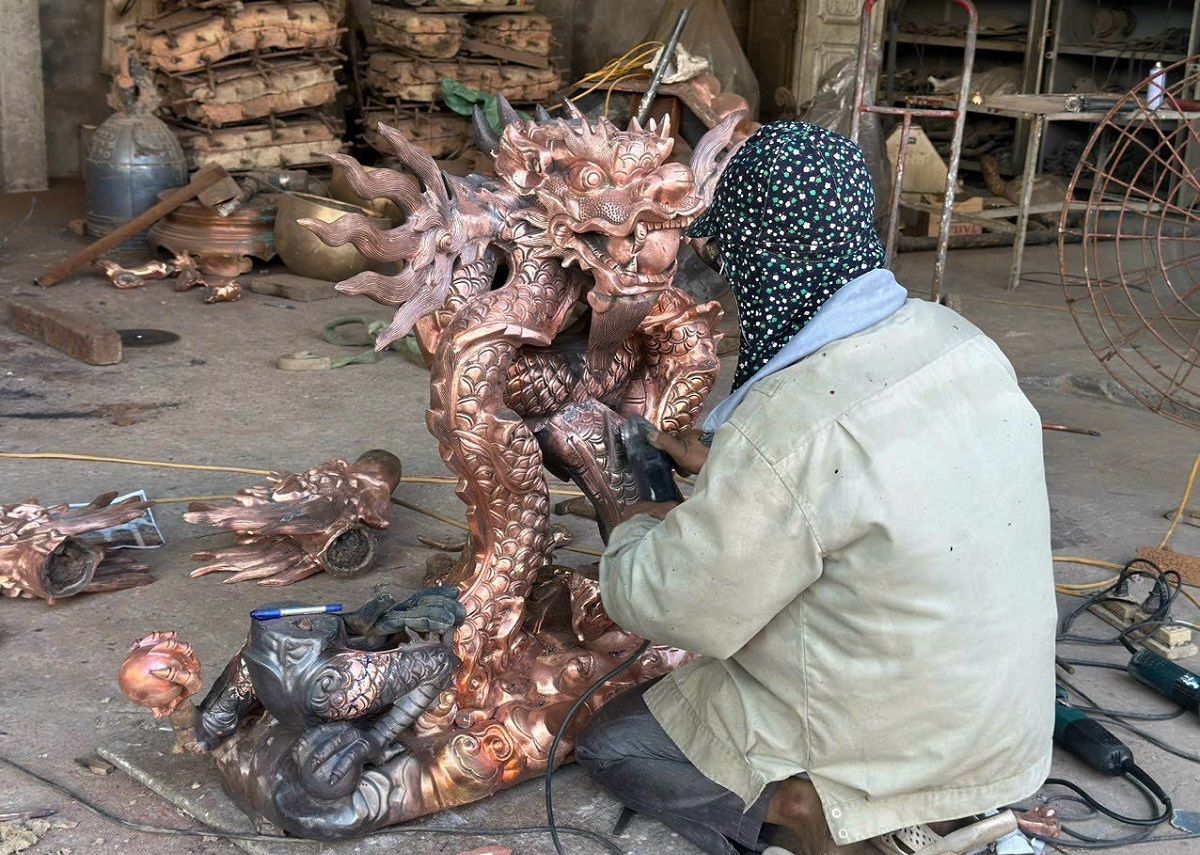 Làng nghề đúc đồng nổi tiếng Bắc Ninh