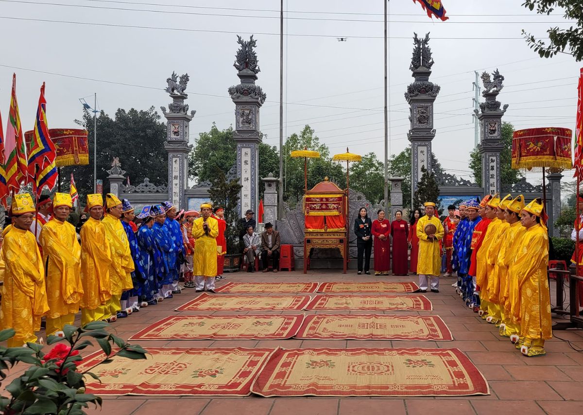 Lễ hội chùa Dâu
