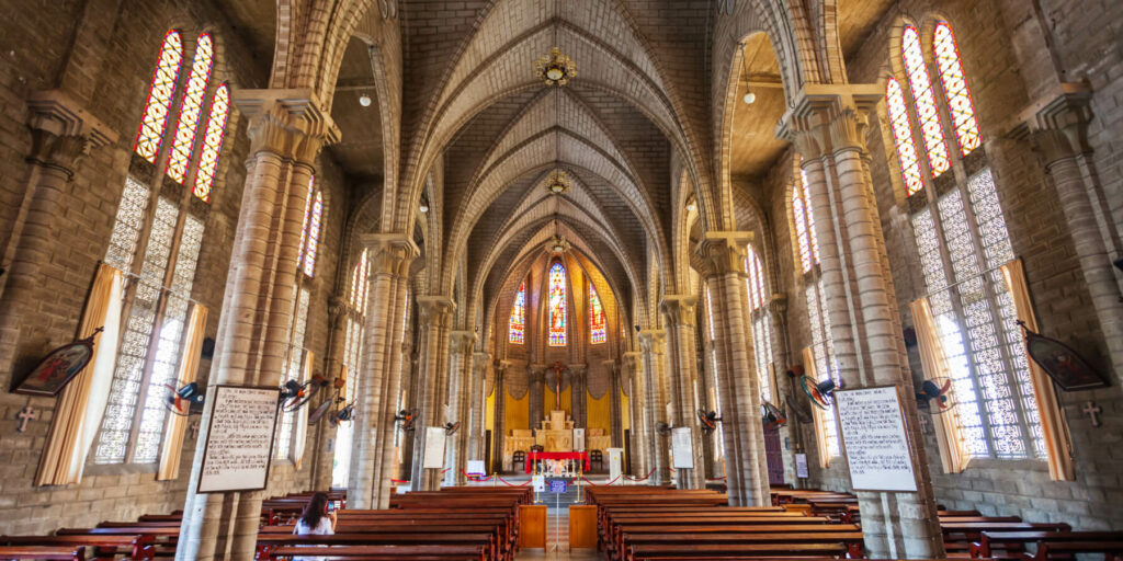 Собор Нячанг