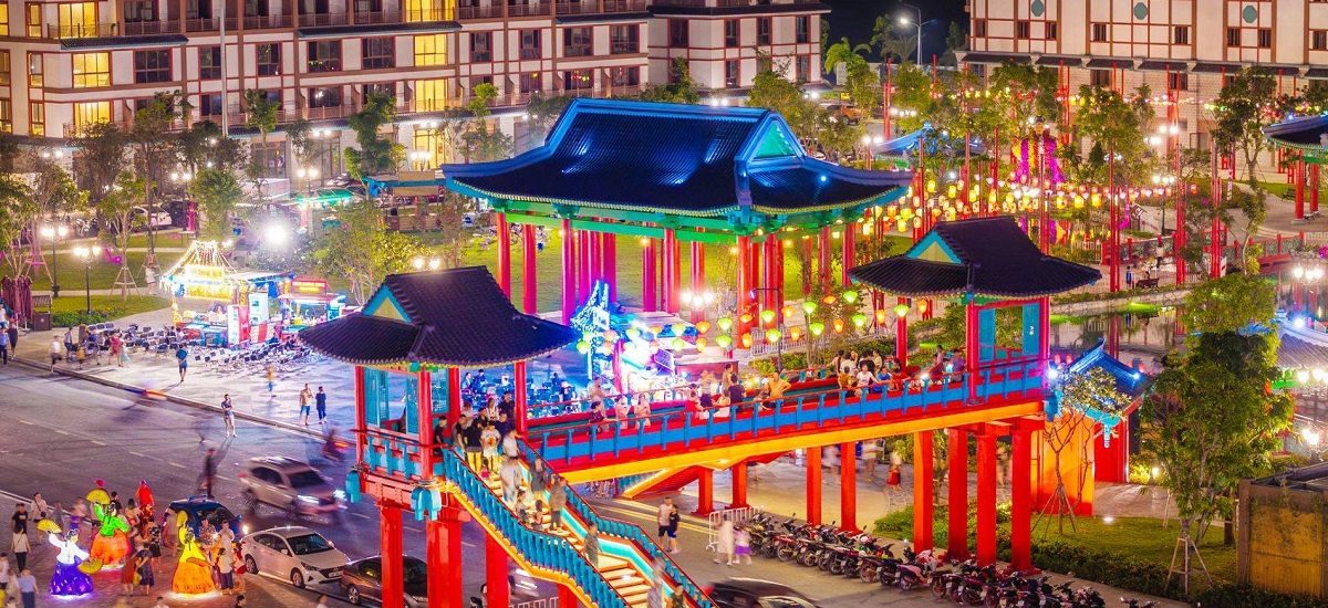 Phố đi bộ công viên Vũ Yên