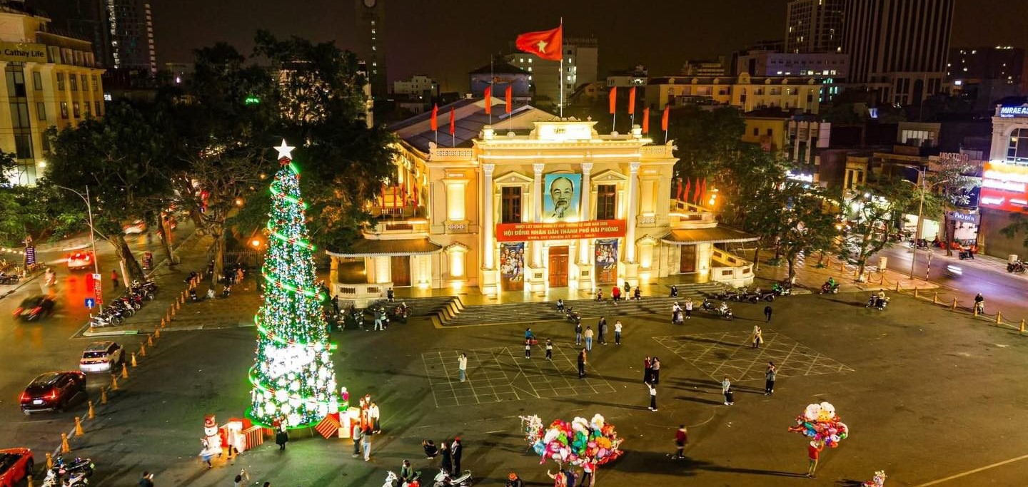 Quảng trường Nhà hát lớn Hải Phòng