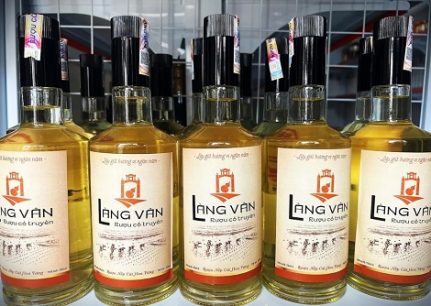 Rượu làng Vân: Mỹ tửu xứ Kinh Bắc êm dịu, hương vị khó quên