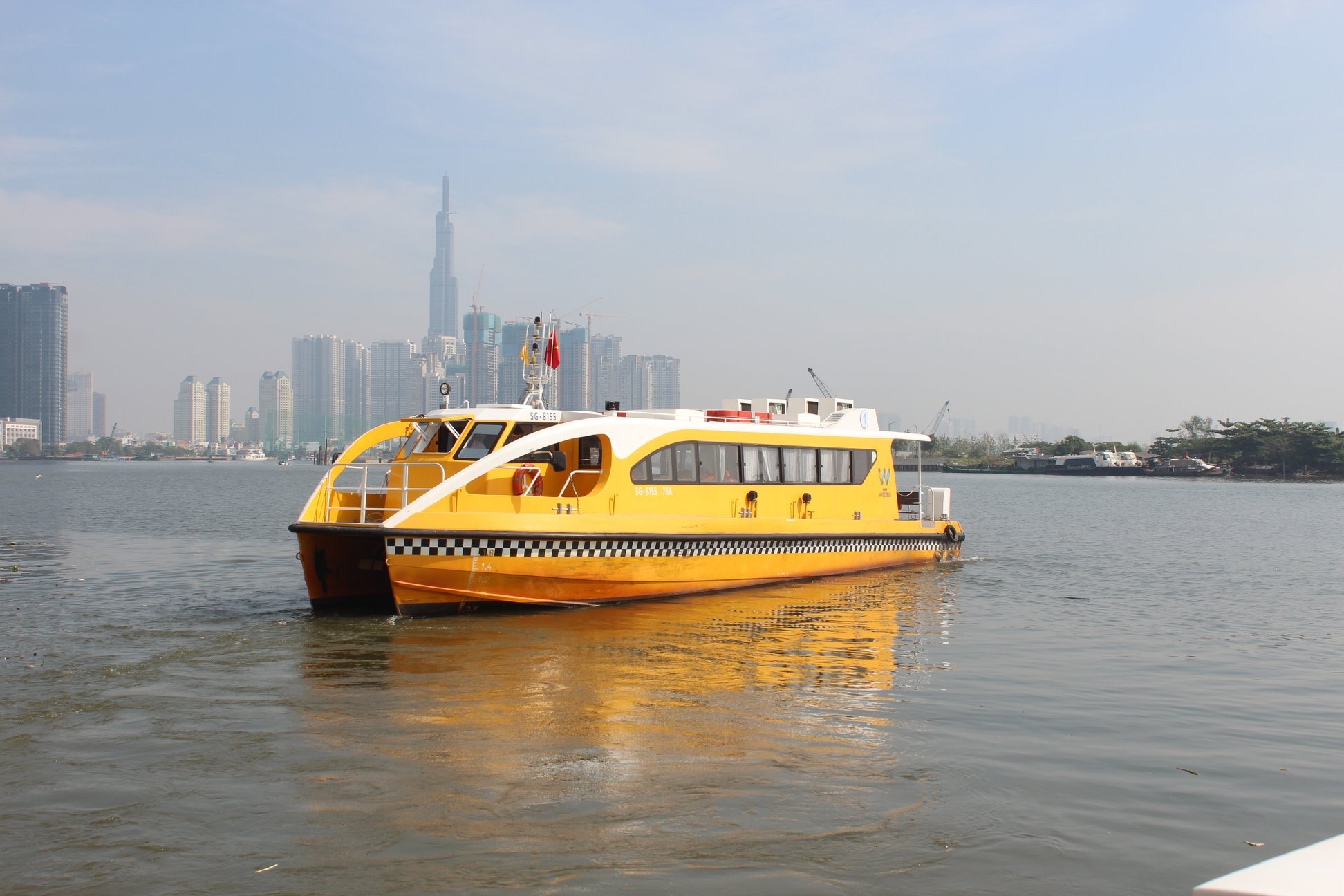  Xe buýt sông Saigon Waterbus