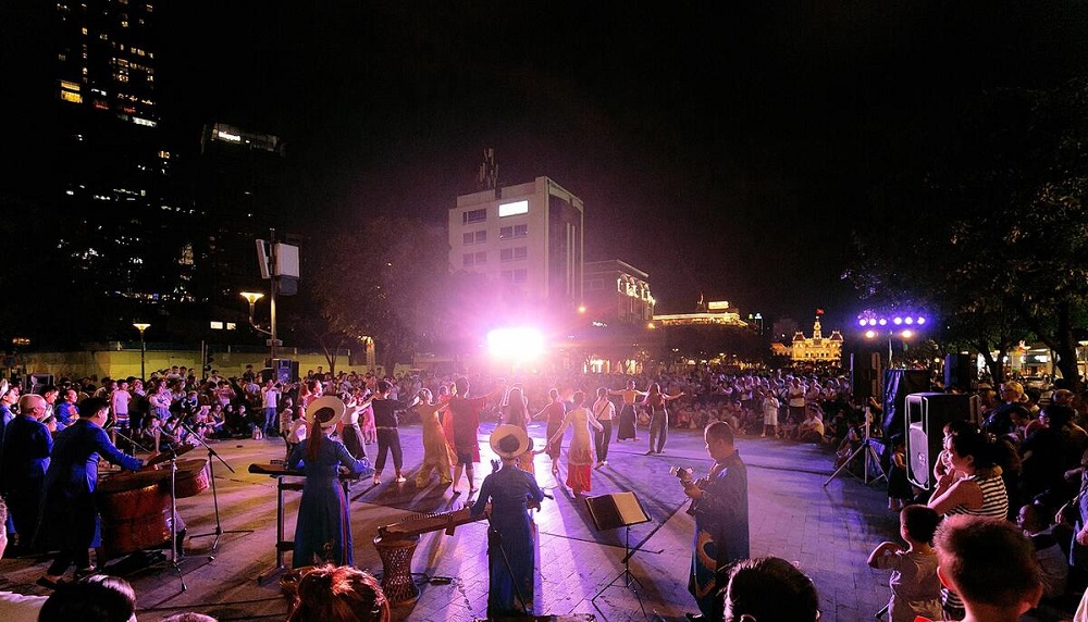 Sự kiện phố đi bộ Nguyễn Huệ