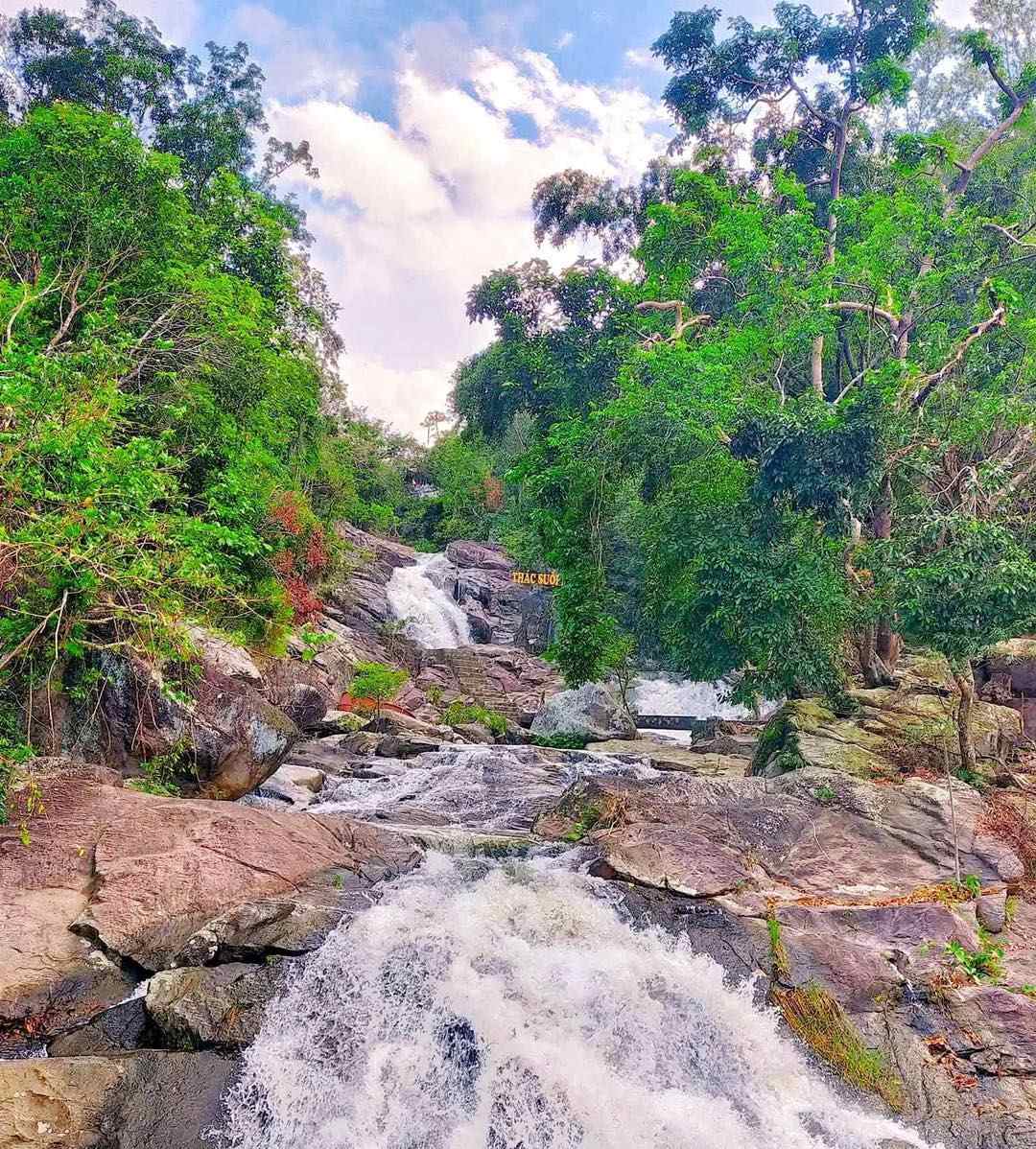 Thác Suối Mỡ Bắc Giang cũ