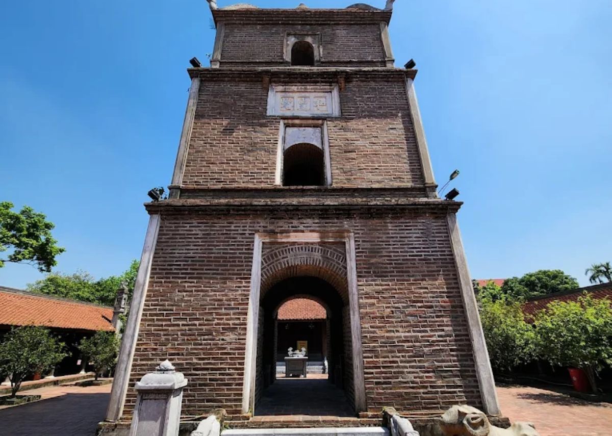 Tháp Hòa Phong ở chùa Dâu