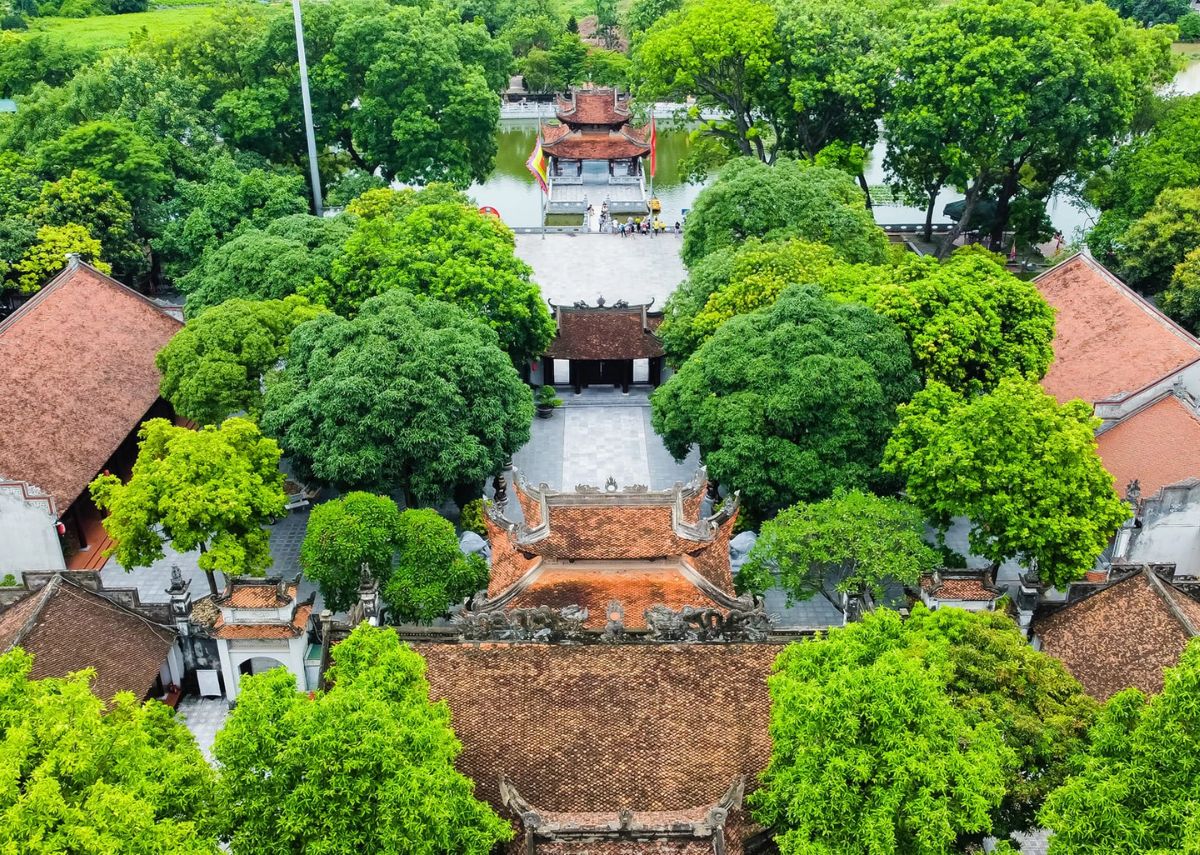 Toàn cảnh kiến trúc đền Đô