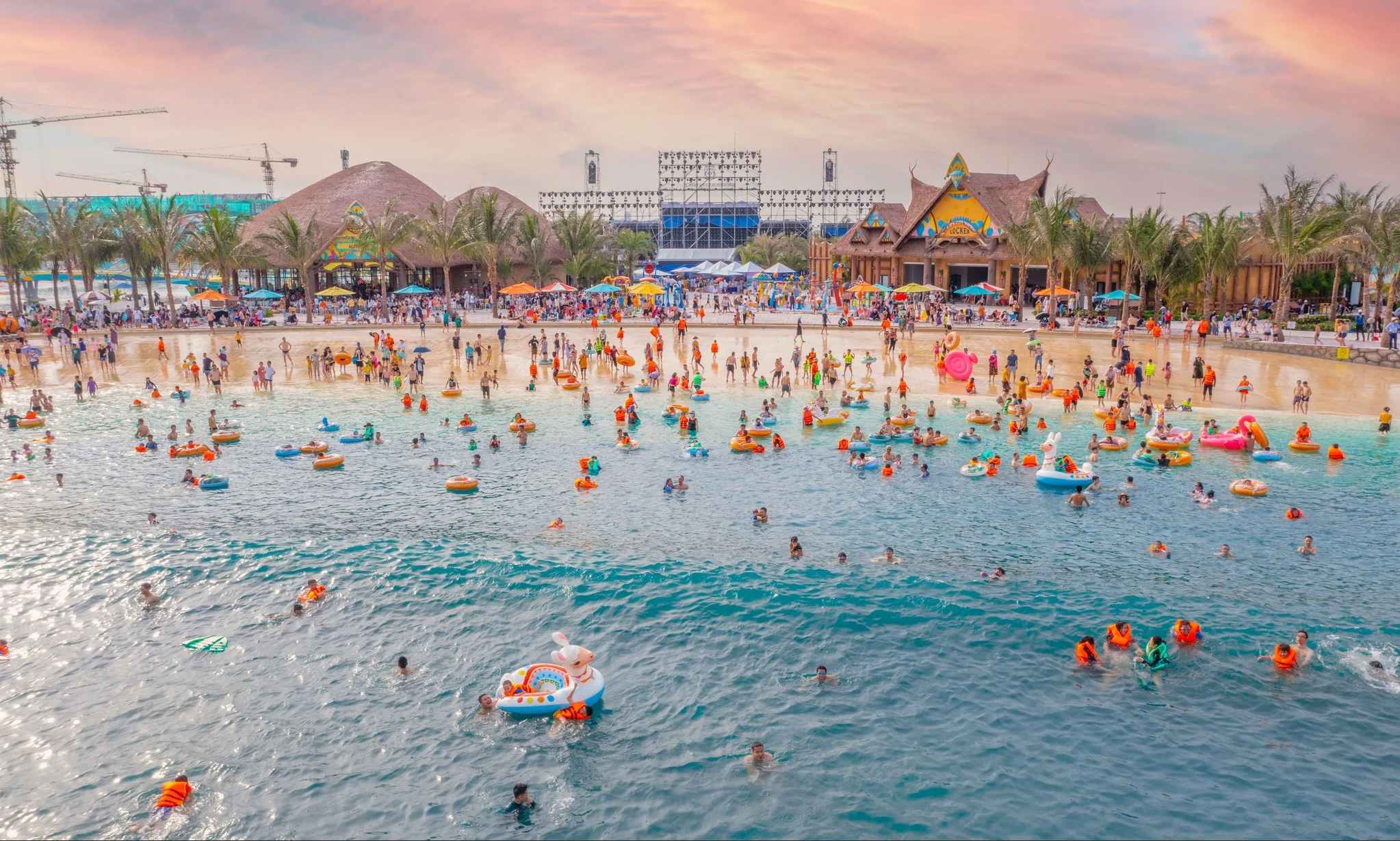 Khu vui chơi Bắc Ninh VinWonders Wave Park